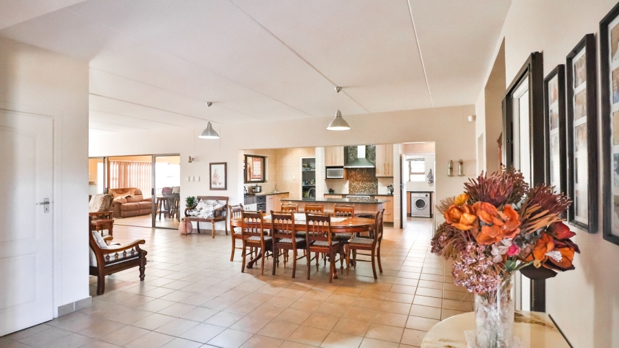 4 Bedroom Property for Sale in Diaz Beach Western Cape